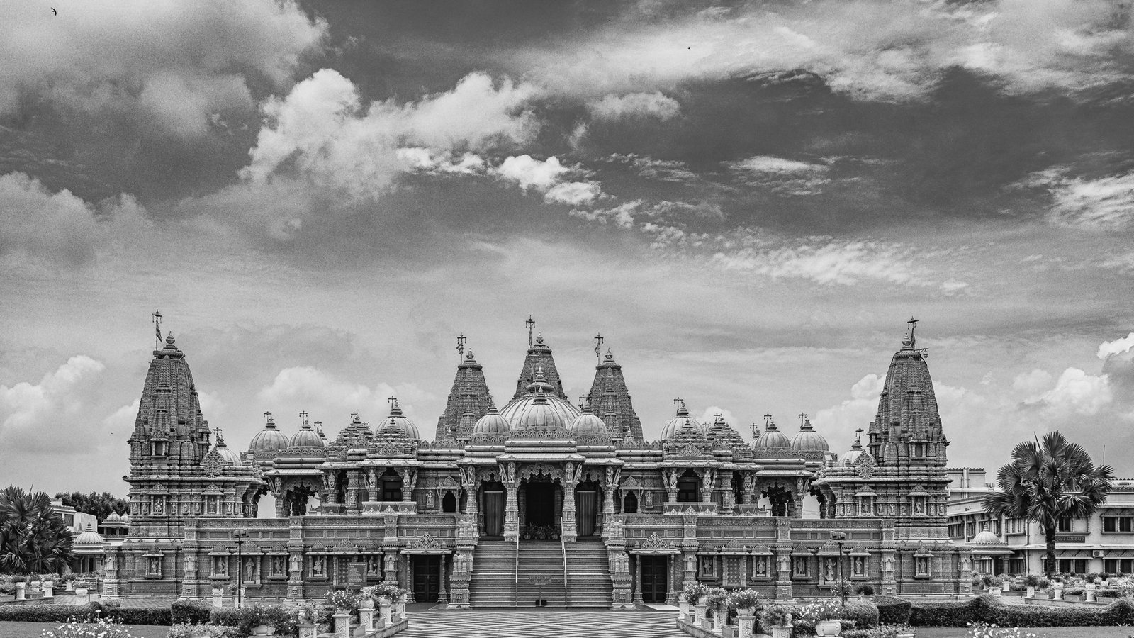 Ratnalayam Sri Venkateswara Swamy Temple